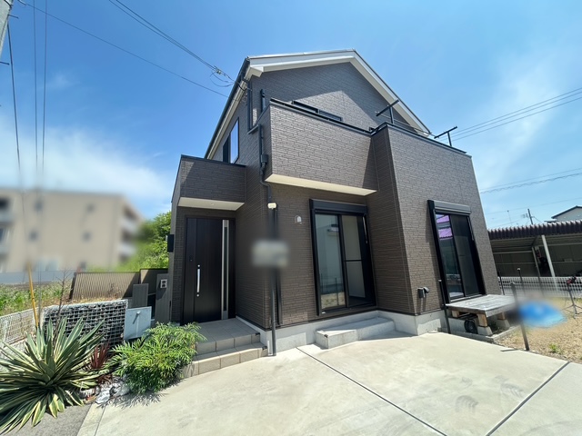 🟦中古戸建🟦【小野市神明町▶️築年月:令和4年4月🏠通学・通勤に便利な立地です🚃】 🟦中古戸建🟦【小野市神明町▶️築年月:令和4年4月🏠通学・通勤に便利な立地です🚃】