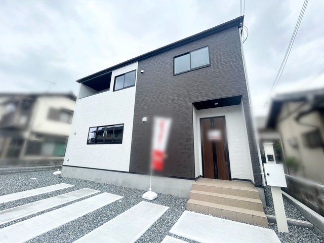 🟩新築戸建🟩【小野市神明町2期1号棟▶️最寄り駅まで徒歩6分🚃部屋数豊富5LDK🎵】 🟩新築戸建🟩【小野市神明町2期1号棟▶️最寄り駅まで徒歩6分🚃部屋数豊富5LDK🎵】